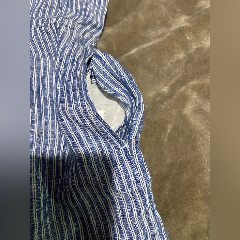 Lauren Ralph Lauren Pinstripe Linen Shorts-Sleeve Romper size 2P - Picture 5 of 8